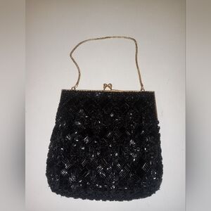 Vintage Fine Arts Elegant Black Beaded Kiss lock Evening Bag With Chain Strap